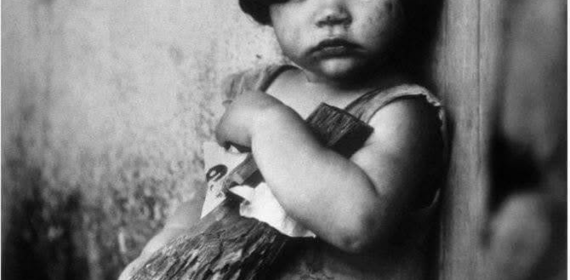 Derrière le sourire …